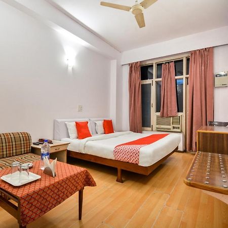 Oyo 46616 Hotel Abhinandan Jind Exterior photo