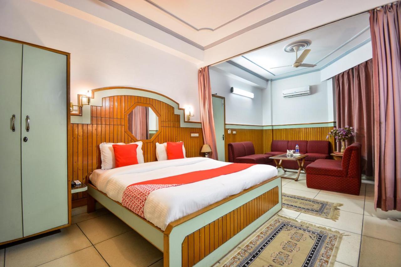 Oyo 46616 Hotel Abhinandan Jind Exterior photo