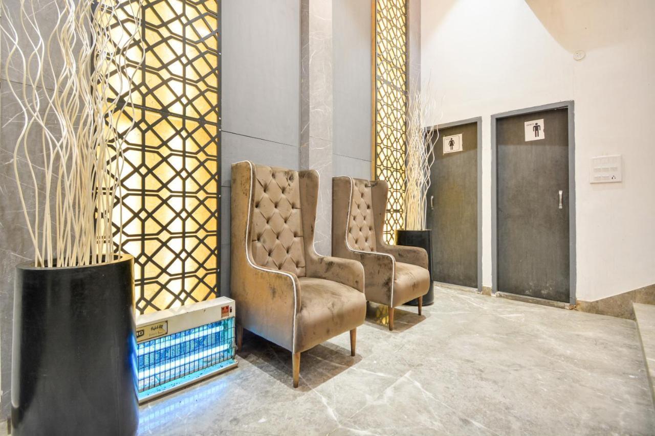 Oyo 46616 Hotel Abhinandan Jind Exterior photo
