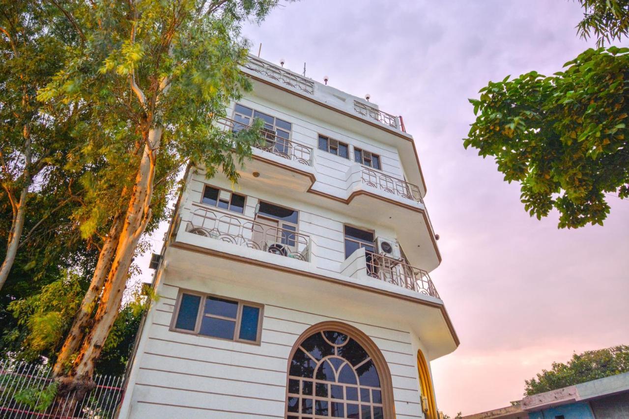 Oyo 46616 Hotel Abhinandan Jind Exterior photo